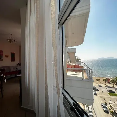 Spacious Beachside By Apartmentsvloraholidays * Vlore