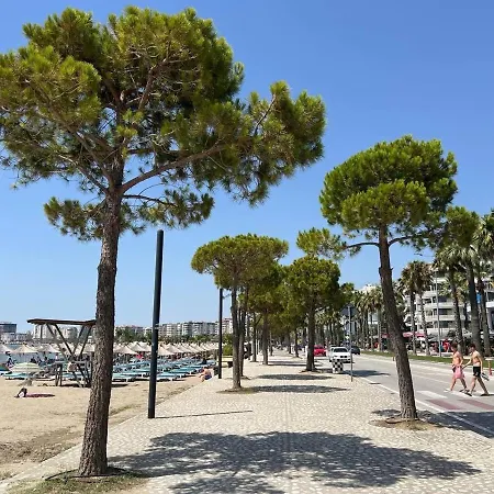 Spacious Beachside By Apartmentsvloraholidays Apartment *
