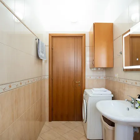 Top-floor Seaview Lejlighed