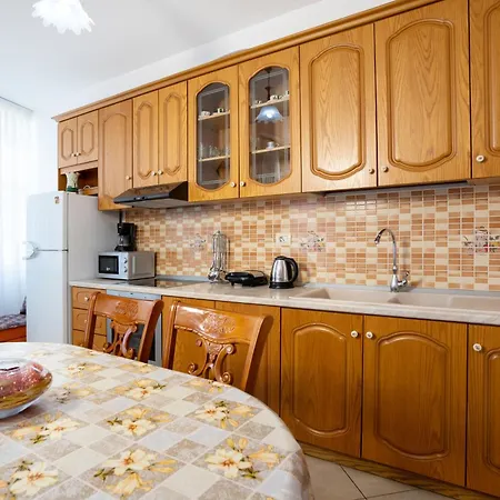 Top-floor Seaview *