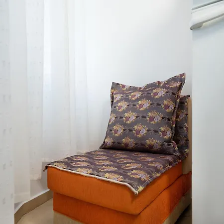 Top-floor Seaview
