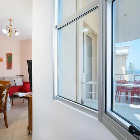 Top-floor Seaview