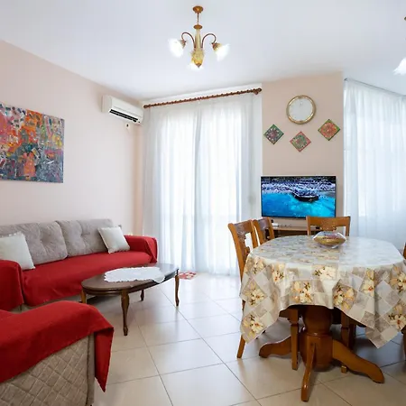 Apartamento Top-floor Seaview Vlorë